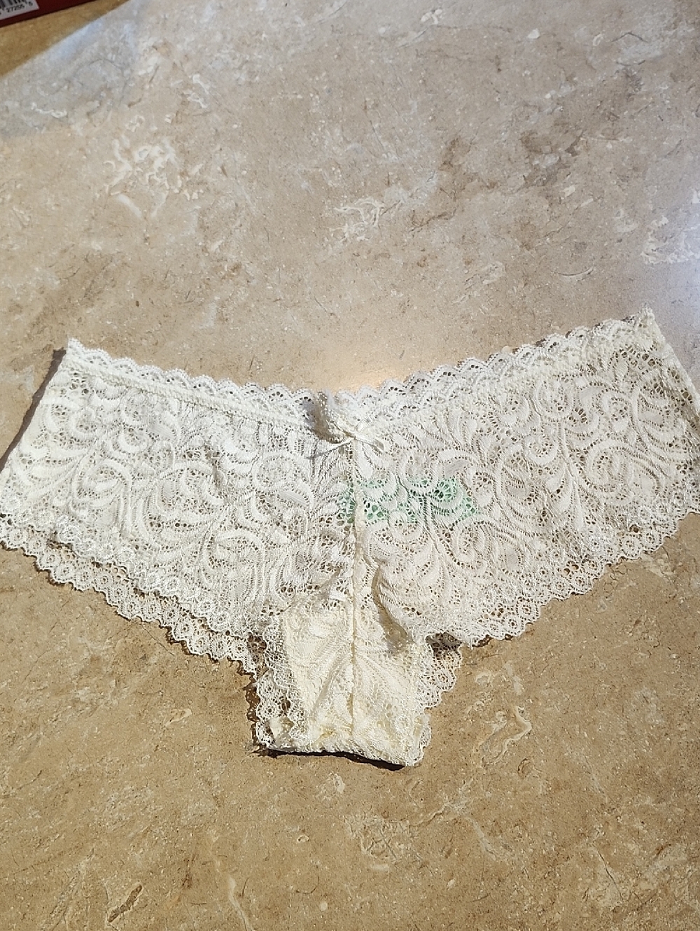 Honeydew Ivory Lace Cat Hipster Panty M
